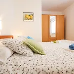 Апартаменты Luton Zadar Heating Pool & Jacuzzi Кожино