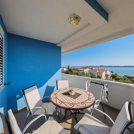 Luton Zadar Heating Pool & Jacuzzi Kožino