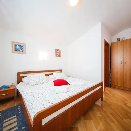 Luton Zadar Heating Pool & Jacuzzi * Kozino
