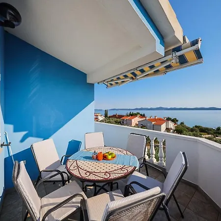 Luton Zadar Heating Pool & Jacuzzi * Kozino