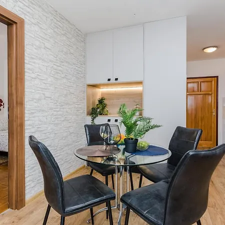 Apartmán Luton Zadar Heating Pool & Jacuzzi *