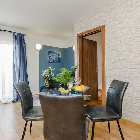 Apartment Luton Zadar Heating Pool & Jacuzzi *