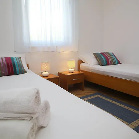 Apartmán Luton Zadar Heating Pool & Jacuzzi