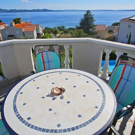 Luton Zadar Heating Pool & Jacuzzi דירה *