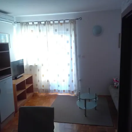 Apartmán Luton Zadar Heating Pool & Jacuzzi *