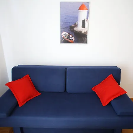 Luton Zadar Heating Pool & Jacuzzi Apartmán