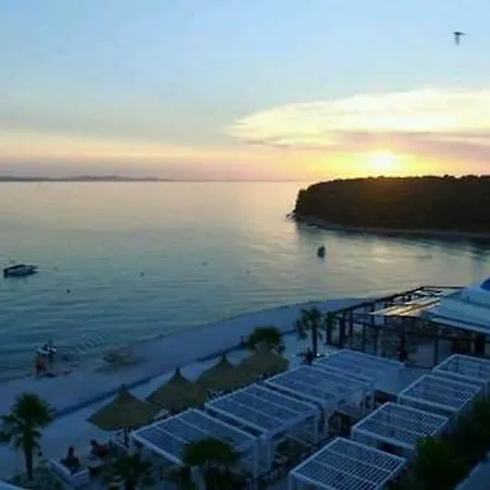 Apartmán Luton Zadar Heating Pool & Jacuzzi Kožino