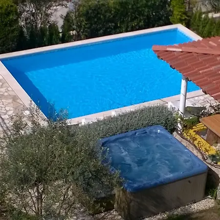 Luton Zadar Heating Pool & Jacuzzi דירה Kožino