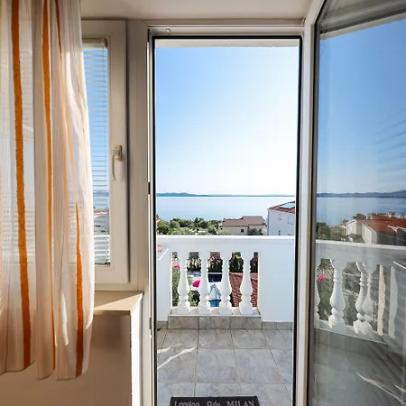 Luton Zadar Heating Pool & Jacuzzi דירה *