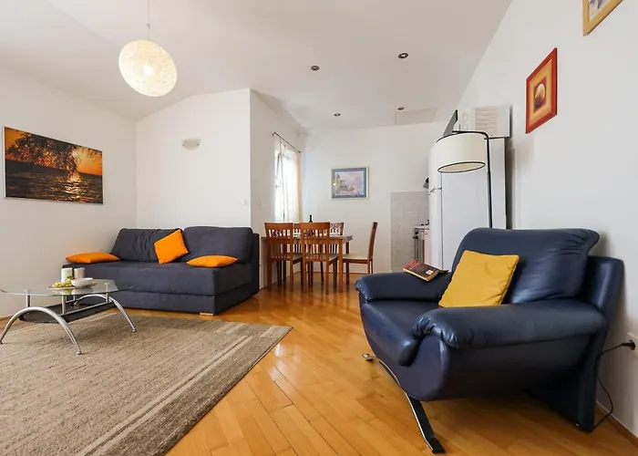 Luton Zadar Heating Pool & Jacuzzi 아파트 *