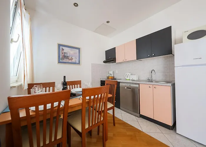 Апартаменты Luton Zadar Heating Pool & Jacuzzi Кожино