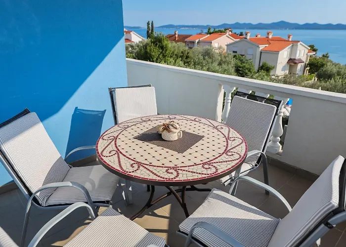 Apartmán Luton Zadar Heating Pool & Jacuzzi *