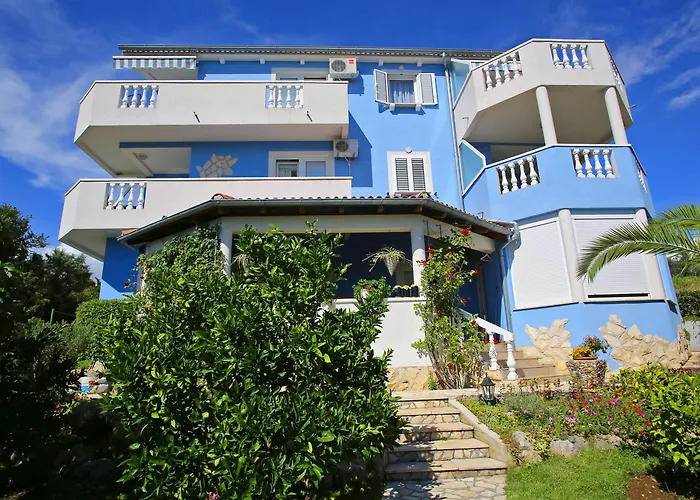 Luton Zadar Heating Pool & Jacuzzi *