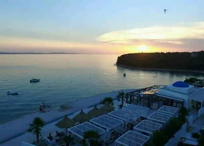 아파트 Luton Zadar Heating Pool & Jacuzzi Kožino