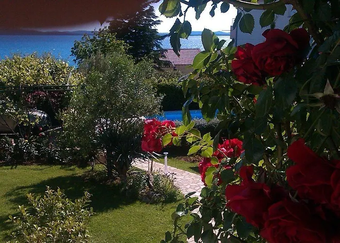公寓 Luton Zadar Heating Pool & Jacuzzi Kožino