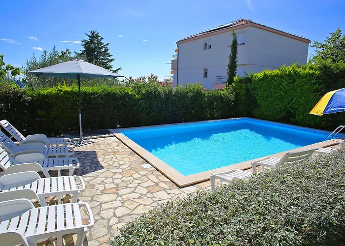 아파트 Luton Zadar Heating Pool & Jacuzzi *