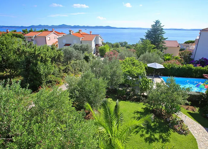 아파트 Luton Zadar Heating Pool & Jacuzzi Kožino