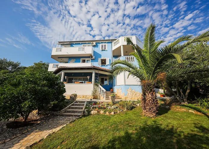 Luton Zadar Heating Pool & Jacuzzi Апартаменты *