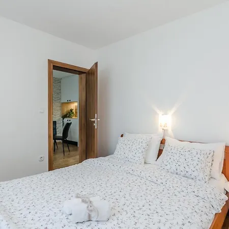 Apartment Luton Zadar Heating Pool & Jacuzzi